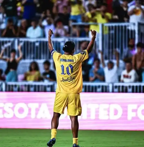 拜仁继续彰 拜仁继续彰